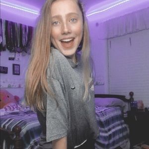 Meet your Posher, Karis